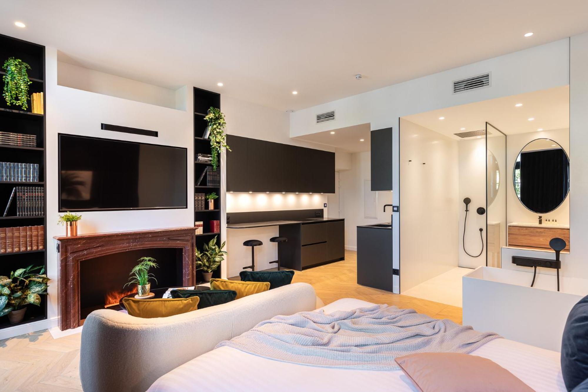 Mohom - Bellecour Apartment Лион Екстериор снимка