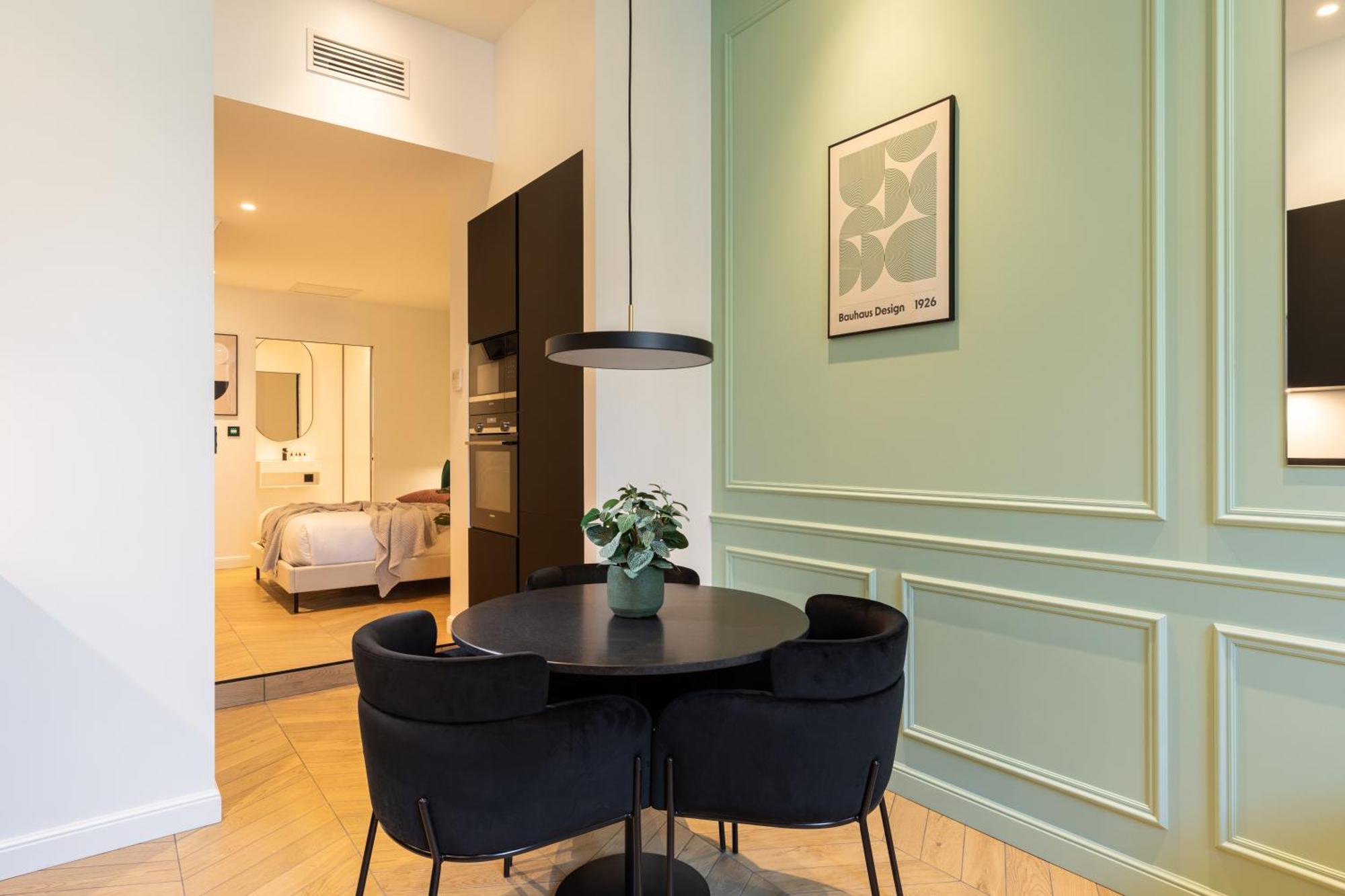 Mohom - Bellecour Apartment Лион Екстериор снимка